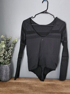 Lululemon One piece